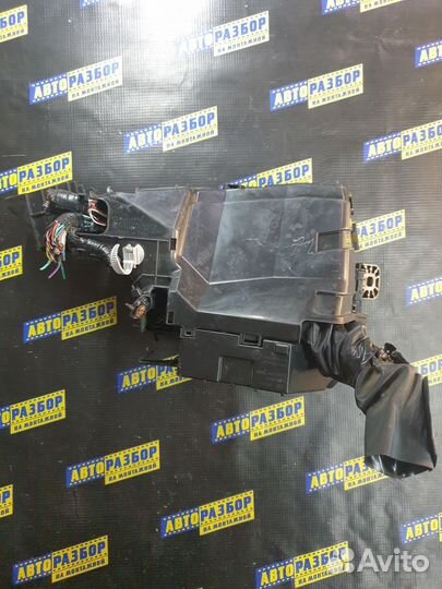 Блок предохранителей (подкапотный) Мазда 6 GJ