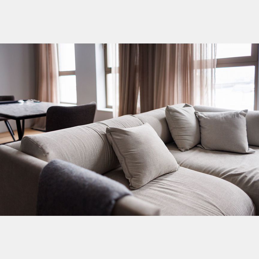 3-к. квартира, 110 м², 3/17 эт.