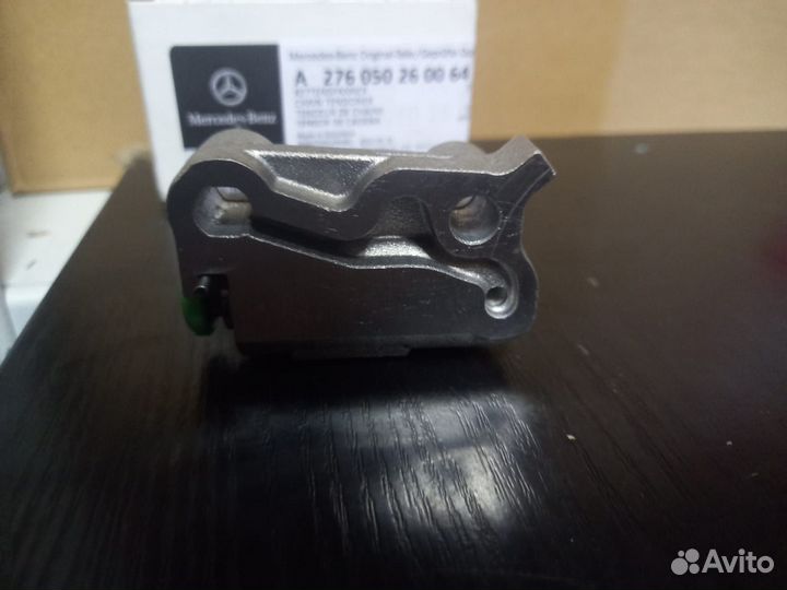 Натяжитель цепи двигателя правый (A276050260064)