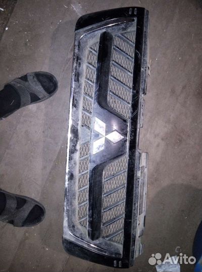 Pajero решетка