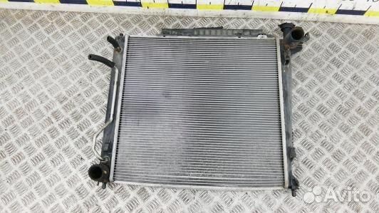 Радиатор системы охлаждения KIA sorento 2 (1SE07KA