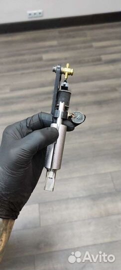 Машинка для татуировки