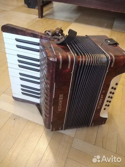 Аккордеон Hohner student 2