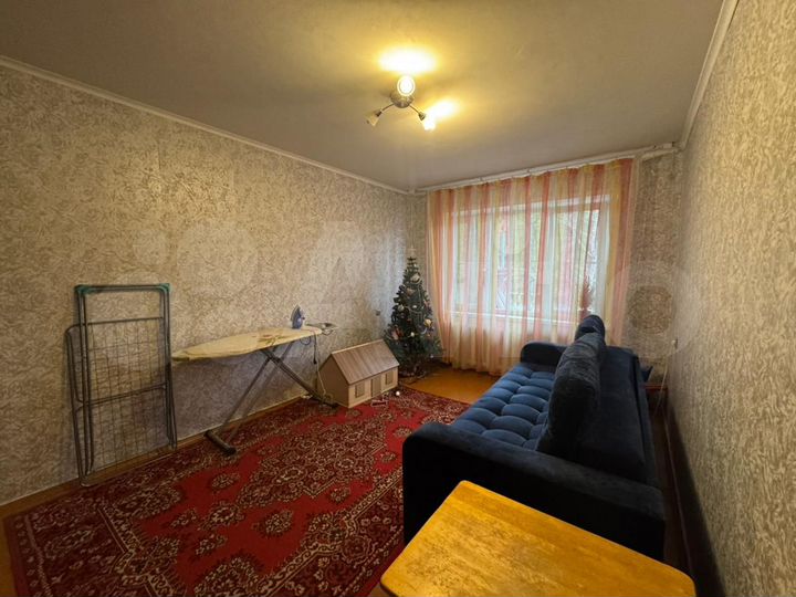 2-к. квартира, 52 м², 1/5 эт.