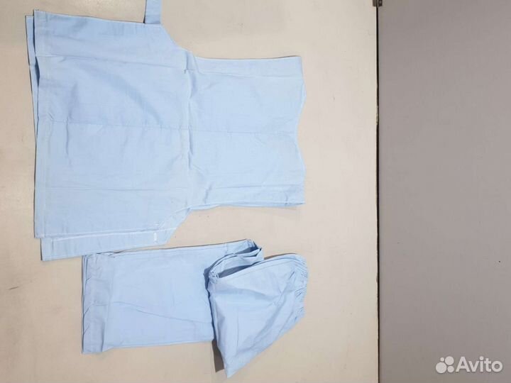 Медицинский костюм женский