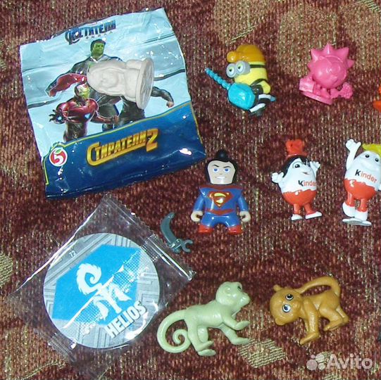 Игрушка мелкая из Магнита киндеры и другие игрушки