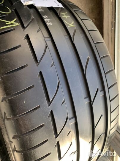 Bridgestone Potenza S001 245/40 R20 и 275/35 R20