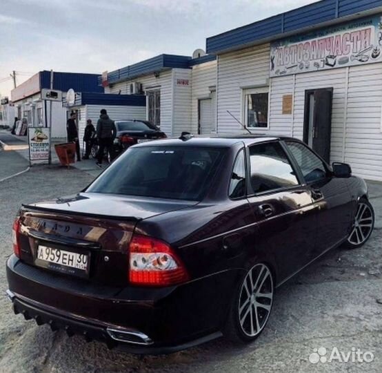 Диффузор заднего бампера