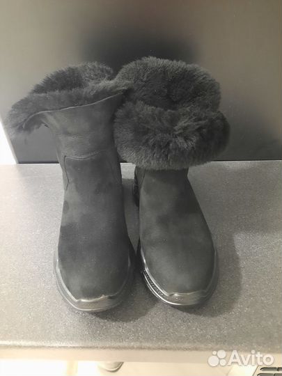 Угги женские натуральные 38 бу