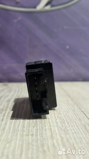 Кнопка корректировки фар Hyundai IX35