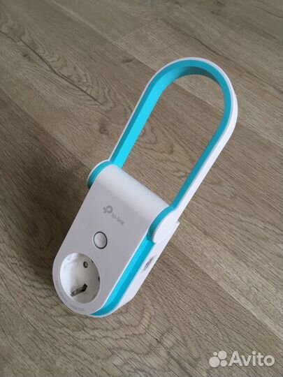 Усилитель Wi-Fi сигнала TP-Link RE365 с розеткой