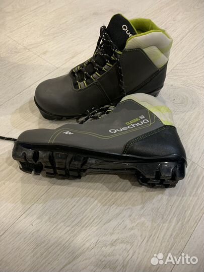 Лыжные ботинки