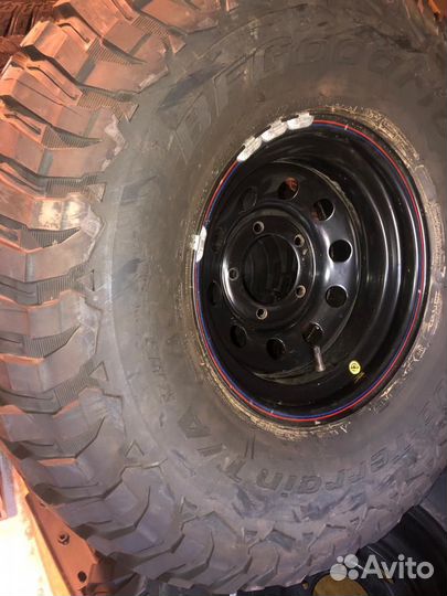 Bfgoodrich Mud-Terrain T/A KM3 12.5/12.5 R15