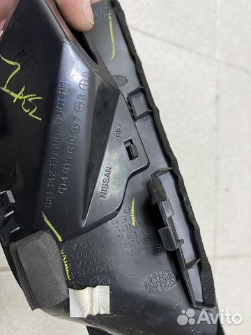 Накладка торпеды правая nissan tiida C11