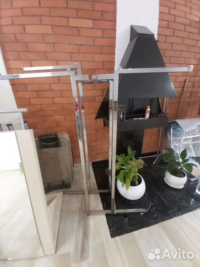 Вешалка для одежды напольная бу