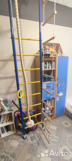 Детская шведская стенка