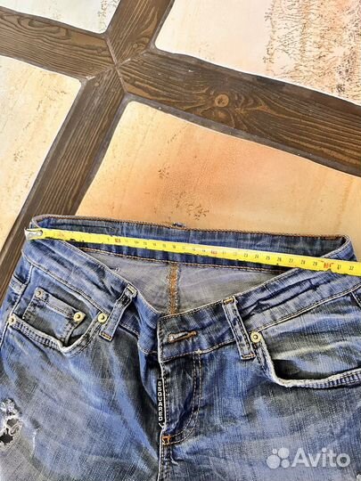 Джинсы dsquared2