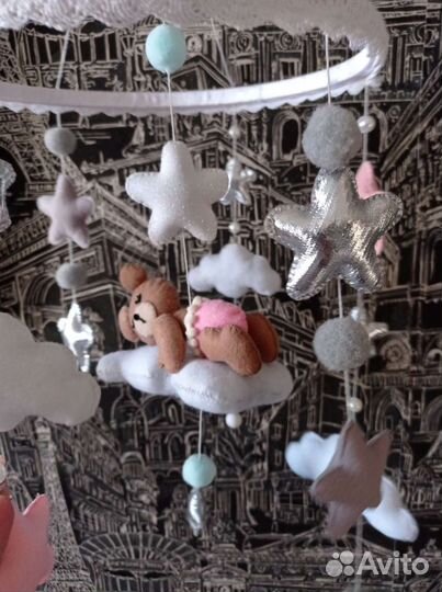 Детский мобиль