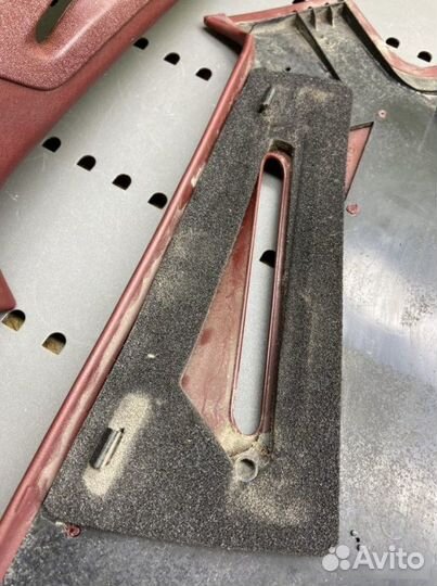 Накладки стоек задние Mercedes E-Class W124