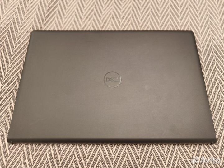 Ноутбук Dell Vostro 3515 15''