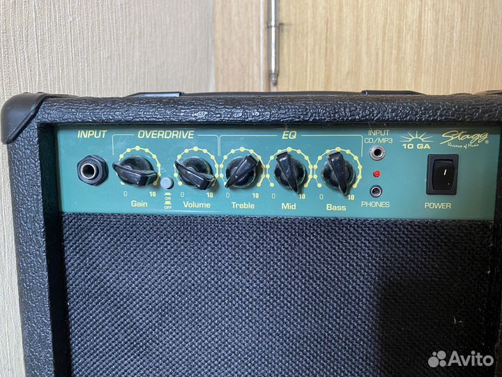 Комбоусилитель 10GA