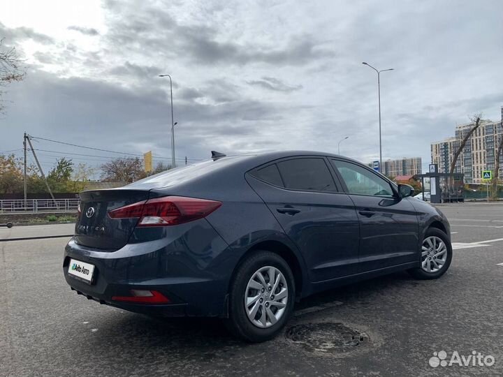 Hyundai Elantra 1.6 AT, 2019, 103 500 км