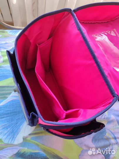 Продам школьный рюкзак