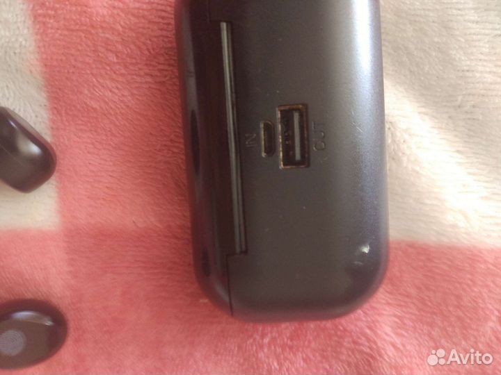 Ауди наушники