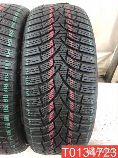 Toyo Observe S944 215/55 R17 98V