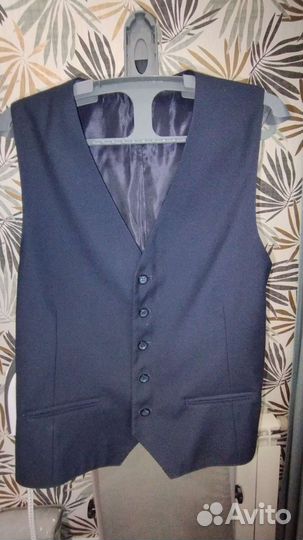 Жилетка для мальчика школьная 170