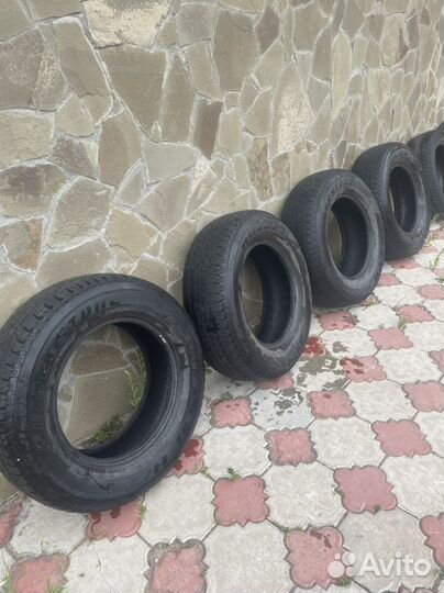 Bridgestone Dueler H/T D840 265/65 R17