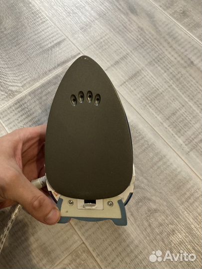 Утюг дорожный