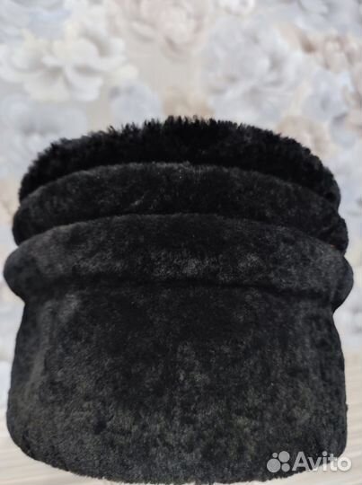 Шапка из мутона зимняя женская