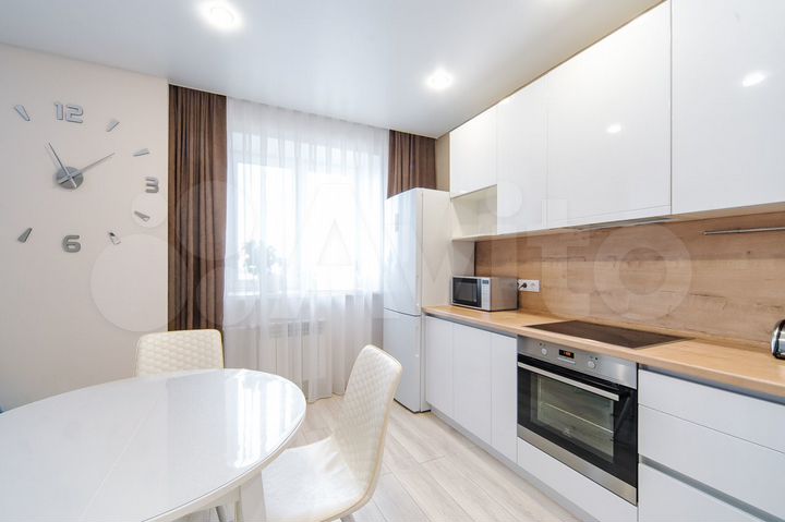 2-к. квартира, 57 м², 11/14 эт.