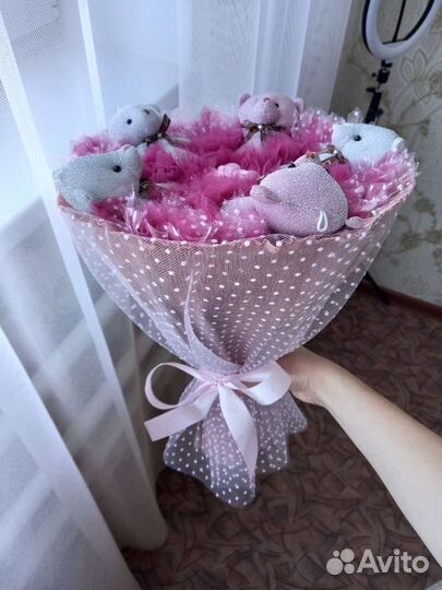 Букет из игрушек мишек / подарок девочке девушке