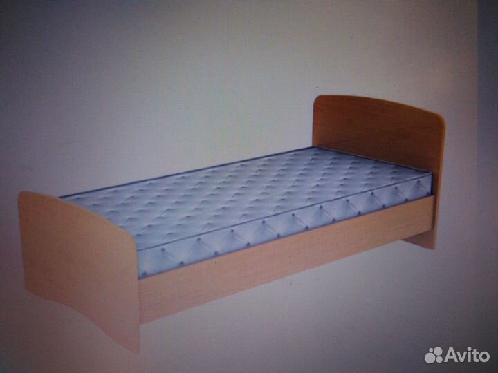 Кровать