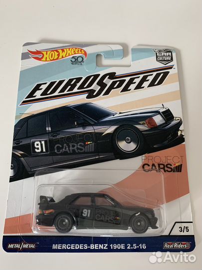 Hot wheels premium mercedes 190E