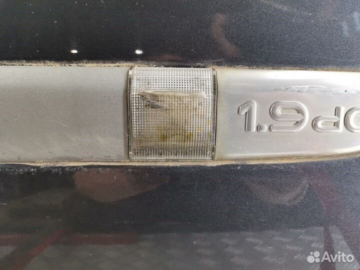 Дверь передняя для Renault Laguna 2 7751472438