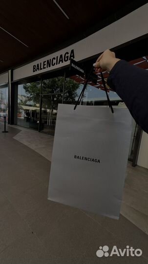 Balenciaga футболка розовая