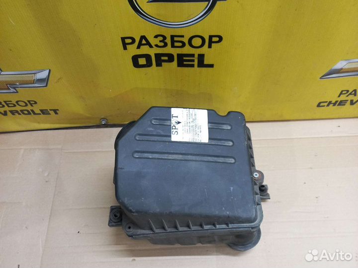 Корпус воздушного фильтра Шевроле Авео Т200