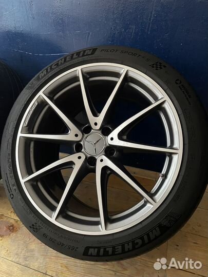 Оригинал mercedes amg r19