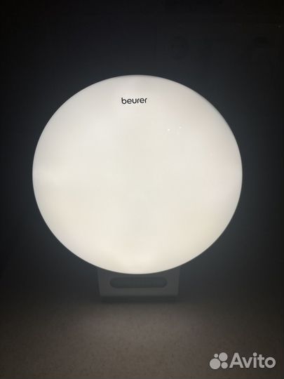 Beurer WL75 лампа дневного света