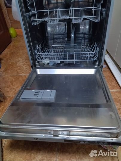 Посудомоечная машина бу Electrolux