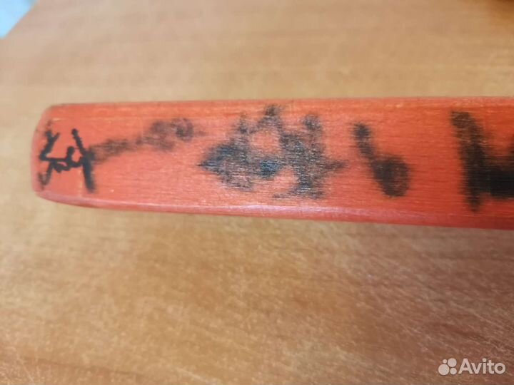 Хоккейная клюшка с автографами