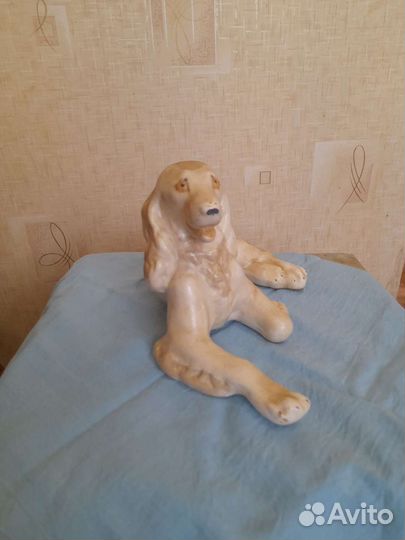 Фарфоровые статуэтки собак
