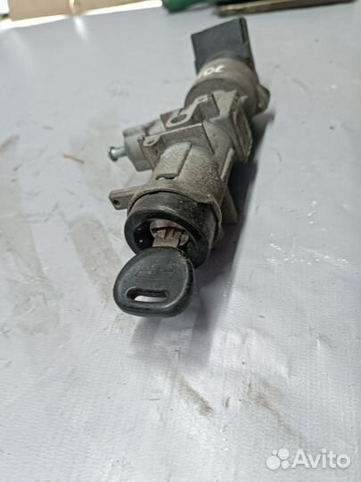 Замок зажигания Chevrolet Lanos