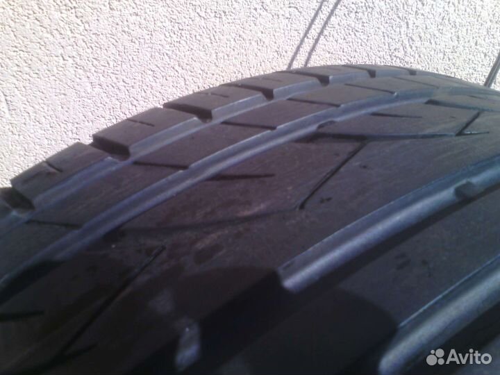 Continental Contact UHP 255/55 R18