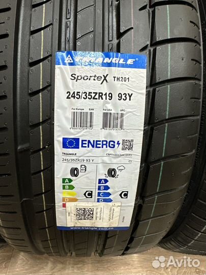 Triangle Sports TH201 245/35 R19 и 275/30 R19 99W