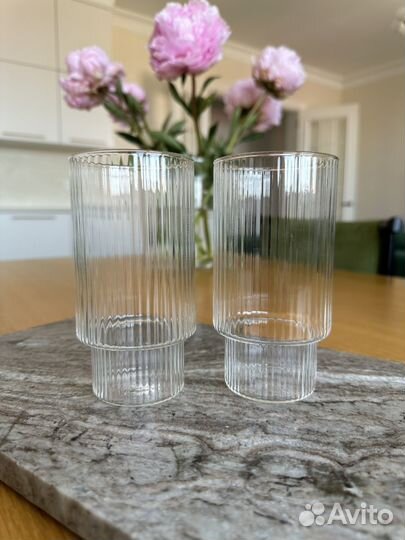 Ребристый стакан для кофе