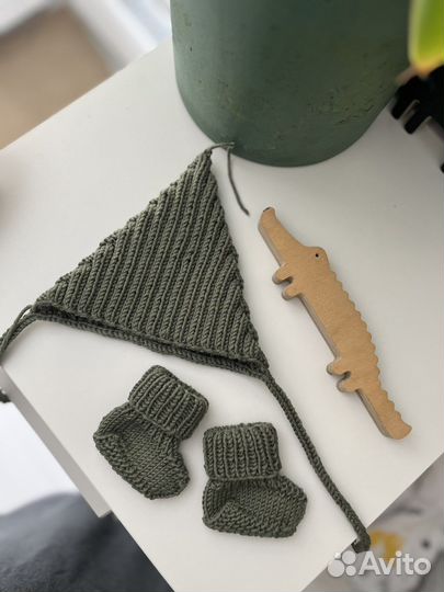 Набор для новорожденного 56р; шапка для малыша